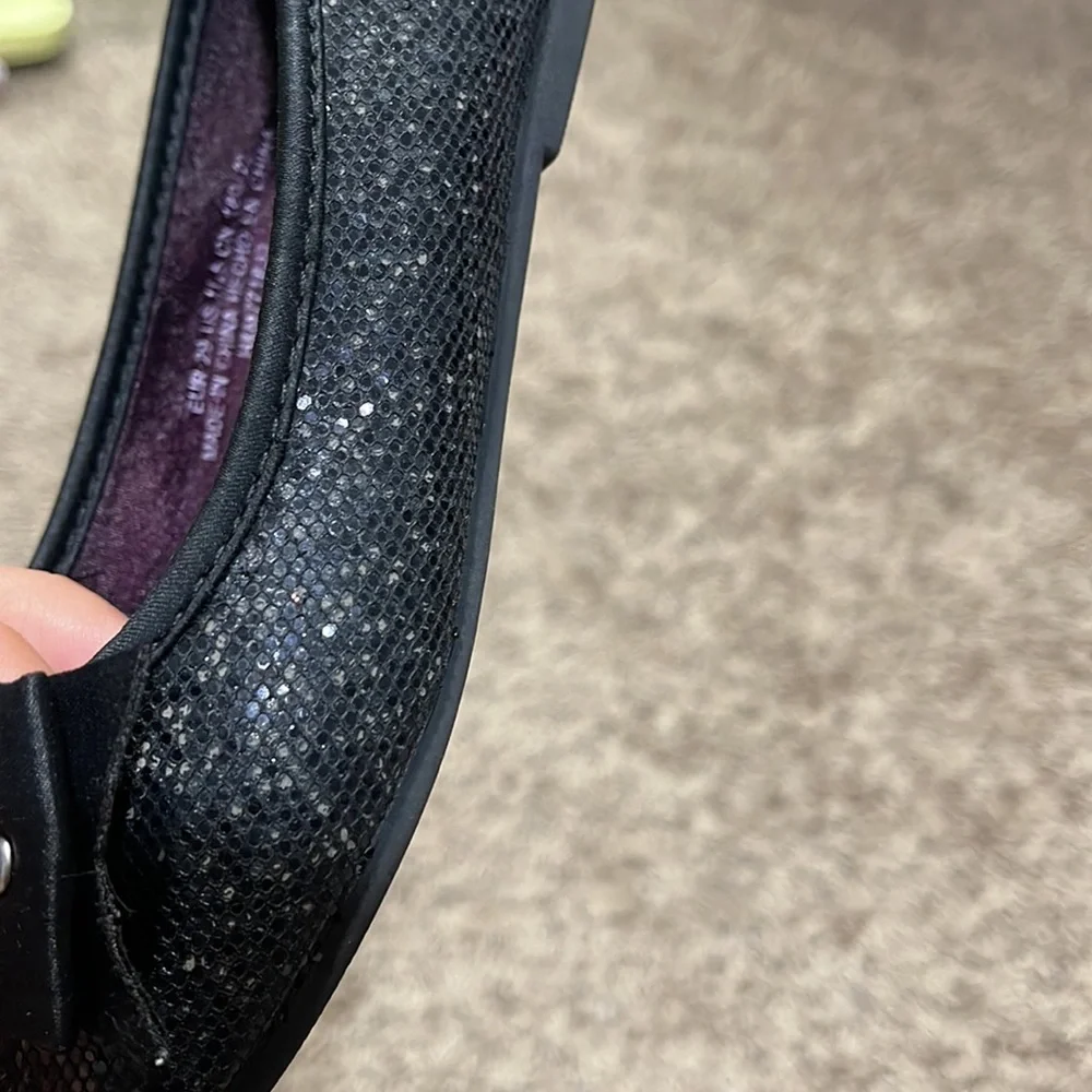 H&M Girl Black Sparkly Shoes Size 11.5